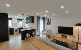 Fantastic Apartment Sant Adria Beach